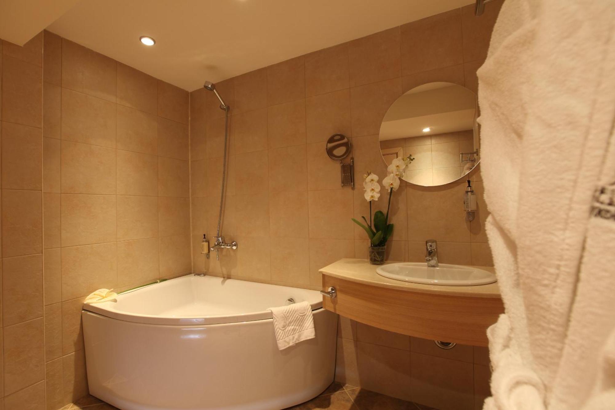 Belchin Garden Spa&Wellness Esterno foto